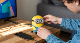 Pop-Culture WiFi Routers: Davolink Turns A Minions Character Into A Working Wi-Fi Router